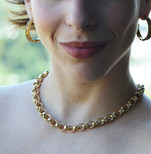 Interlocking Luxe Chain Necklace